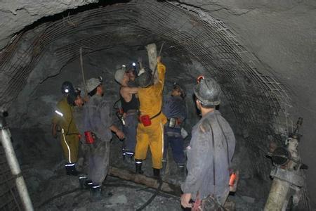 曲沃工程爆破中的危险因素分析以及应对工程爆破危险的措施